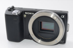 【外観並級】ソニー SONY ミラーレス一眼 α NEX-5  ダブルズームレンズキットE16mm F2.8+E18-55mm F3.5-5.6  OSS付属 ブラック NEX-5D/B