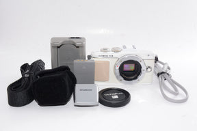 【外観特上級】OLYMPUS PEN E-PL7 ボディ ホワイト ミラーレス一眼