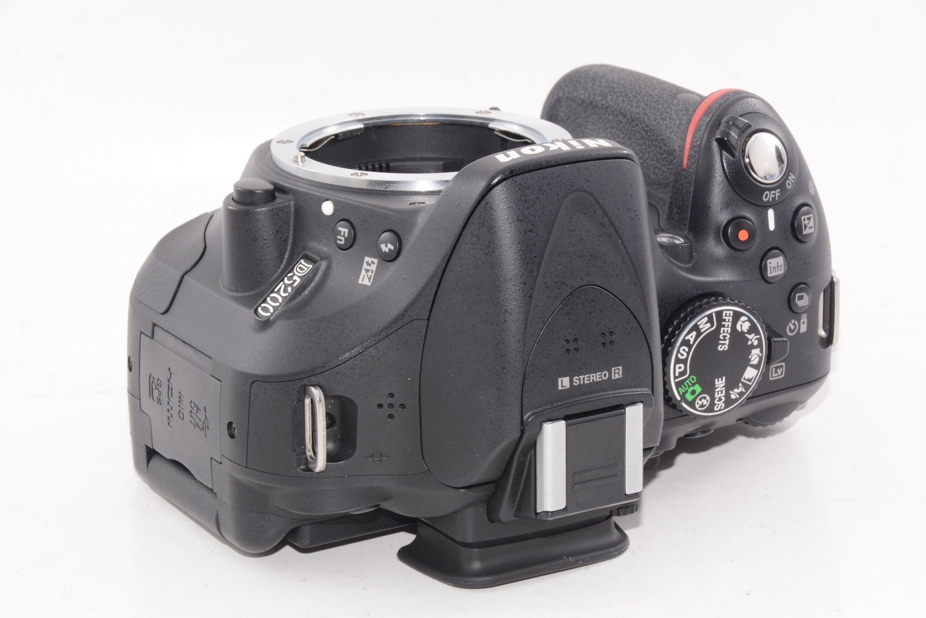 【外観特上級】Nikon デジタル一眼レフカメラ D5200 ボディ