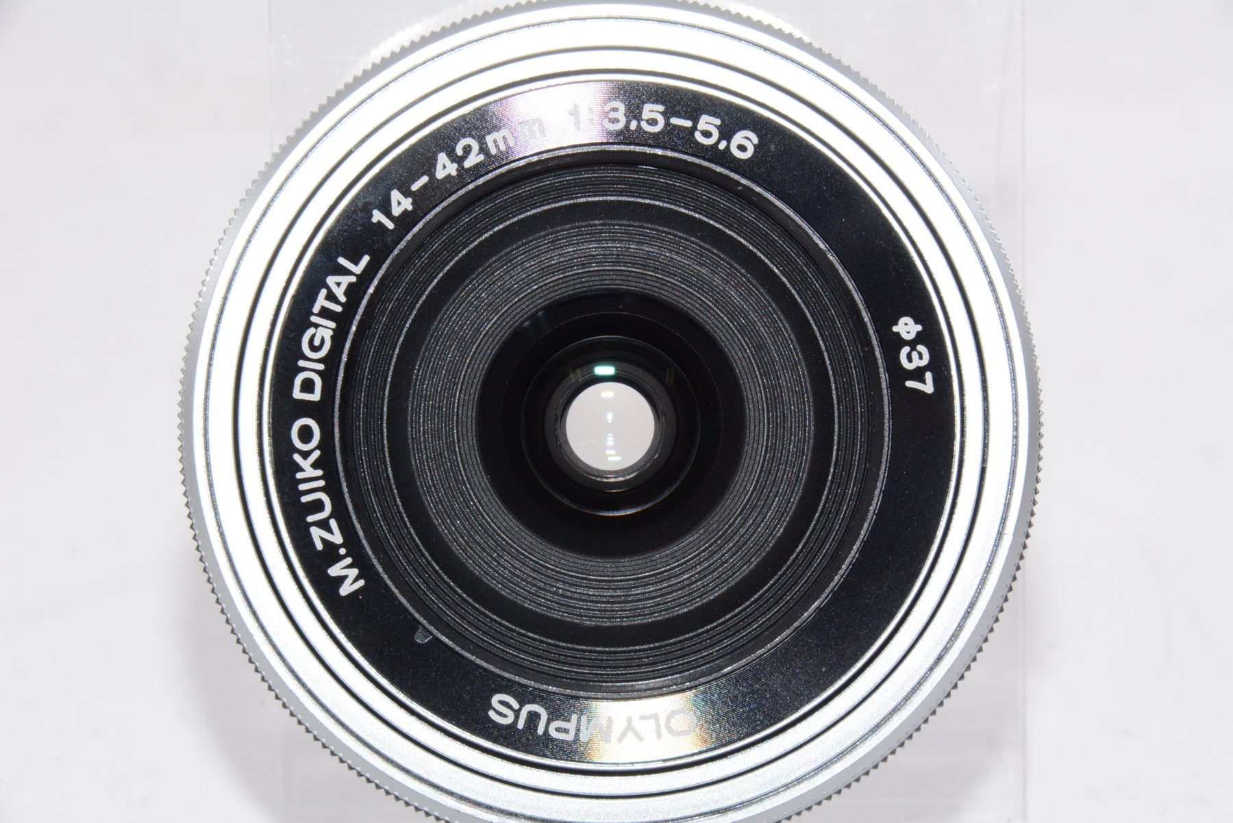 【外観特上級】OLYMPUS M.ZUIKO DIGITAL ED 14-42mm F3.5-5.6 EZ SLV