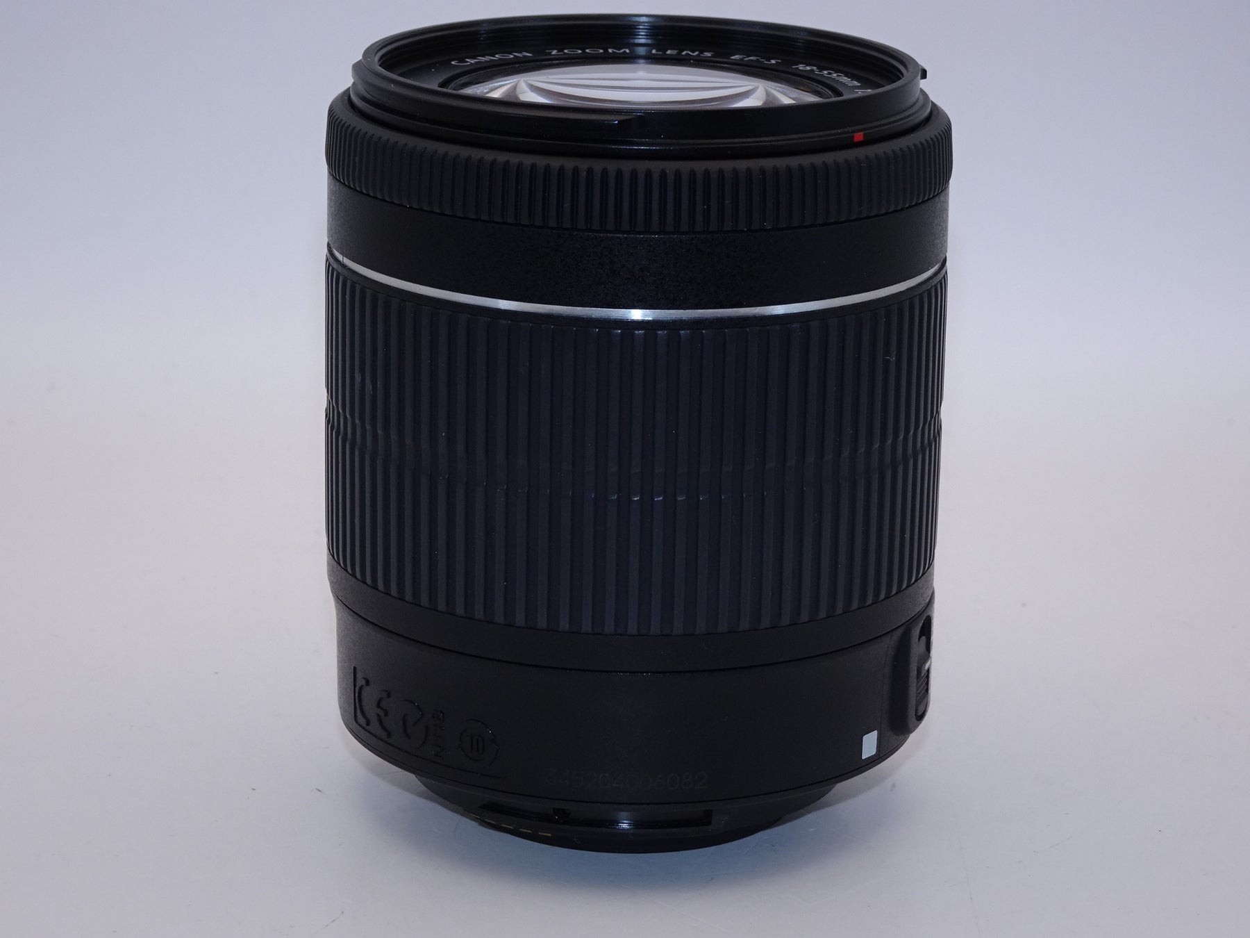 【外観特上級】Canon 標準ズームレンズ EF-S18-55mm F3.5-5.6 IS STM