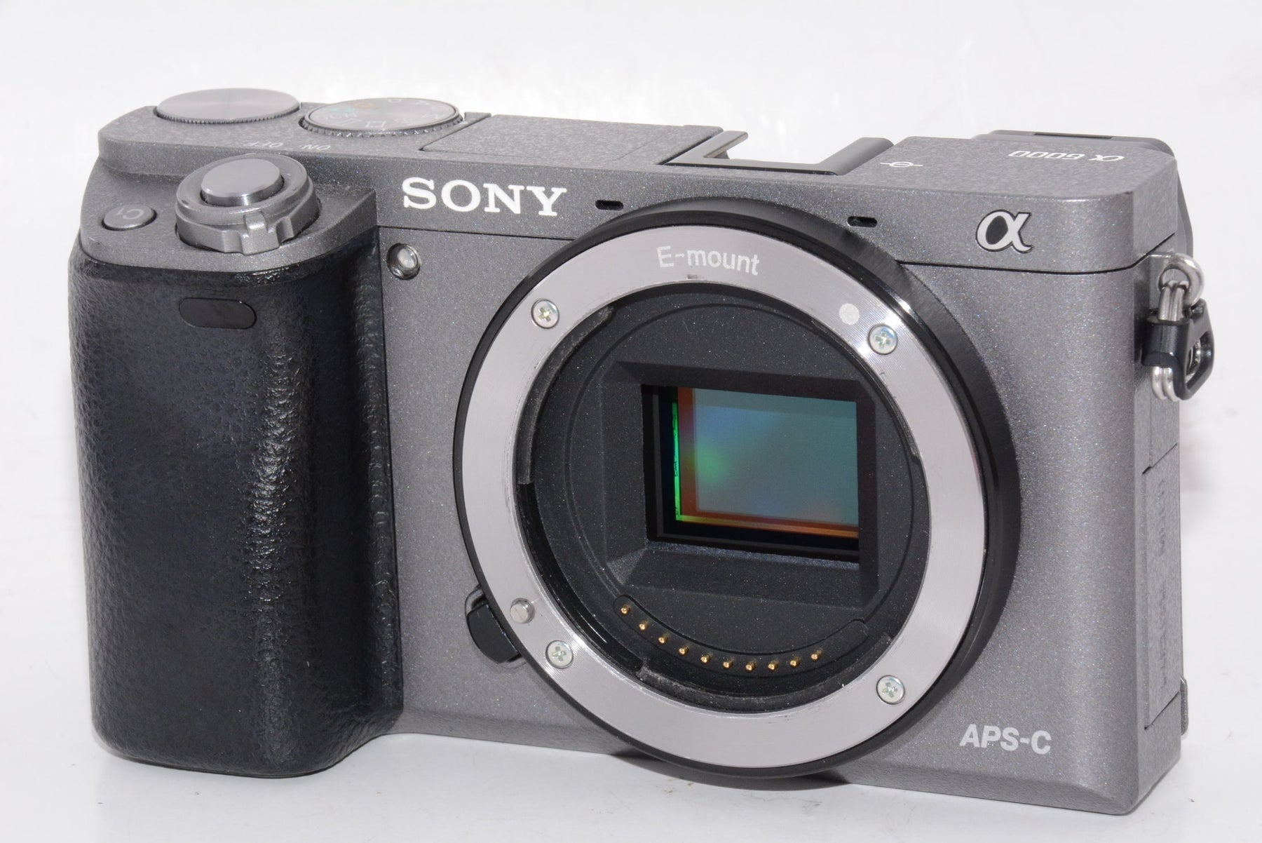 【外観特上級】ソニー ミラーレス一眼 α6000 ボディ グラファイトグレー ILCE-6000