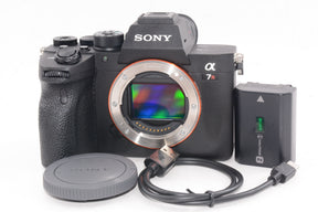 【外観特上級】SONY フルサイズミラーレス一眼 α7RM4  ILCE-7RM4