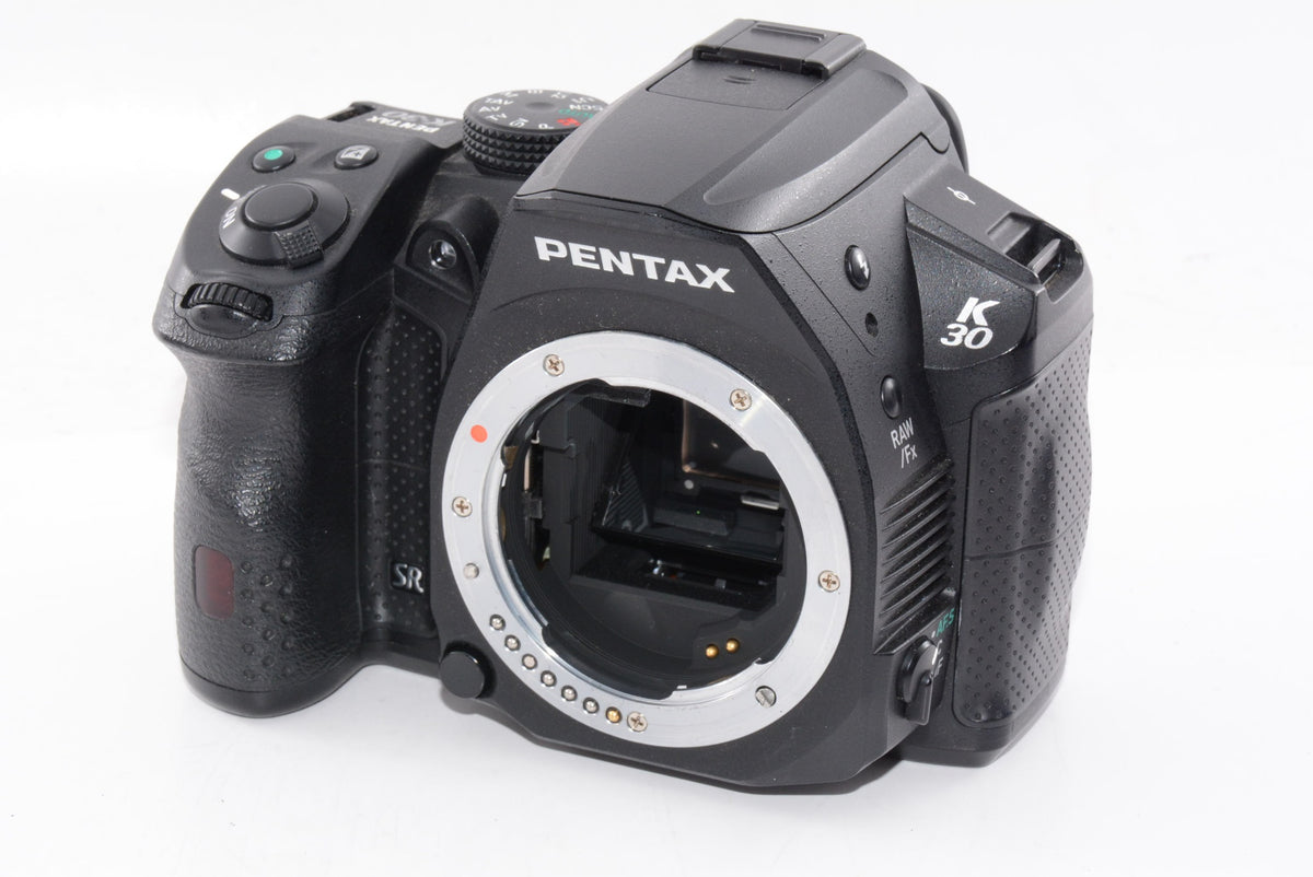 【外観特上級】PENTAX デジタル一眼レフカメラ K-30 レンズキット [DA18-135mmWR] ブラック K-30LK18-135 BK 15637
