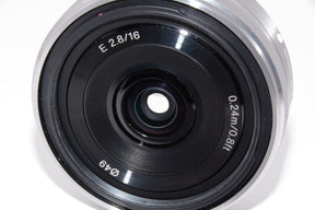 【外観特上級】ソニー SONY 単焦点レンズ E 16mm F2.8 ソニー Eマウント用 SEL16F28