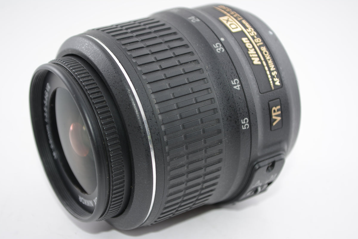 【外観並級】Nikon 標準ズームレンズ AF-S DX NIKKOR 18-55mm f3.5-5.6G VR