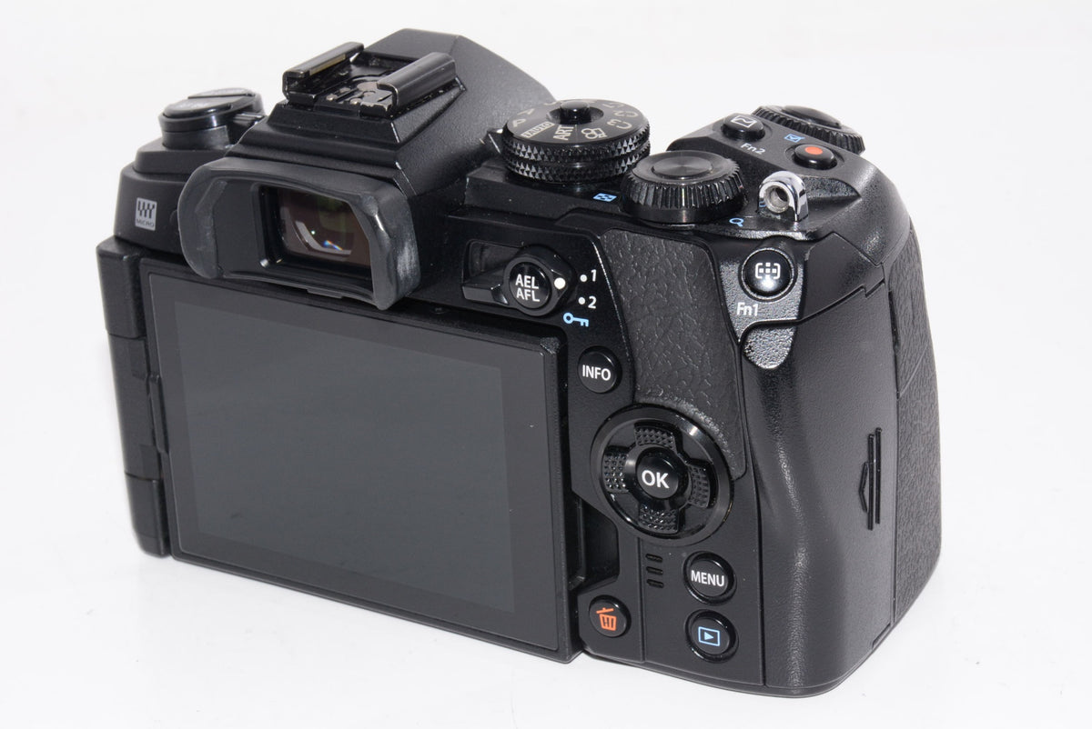 【外観並級】OLYMPUS ミラーレス一眼 OM-D E-M1 MarkⅡボディ