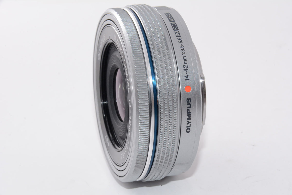 【外観特上級】OLYMPUS M.ZUIKO DIGITAL ED 14-42mm F3.5-5.6 EZ SLV