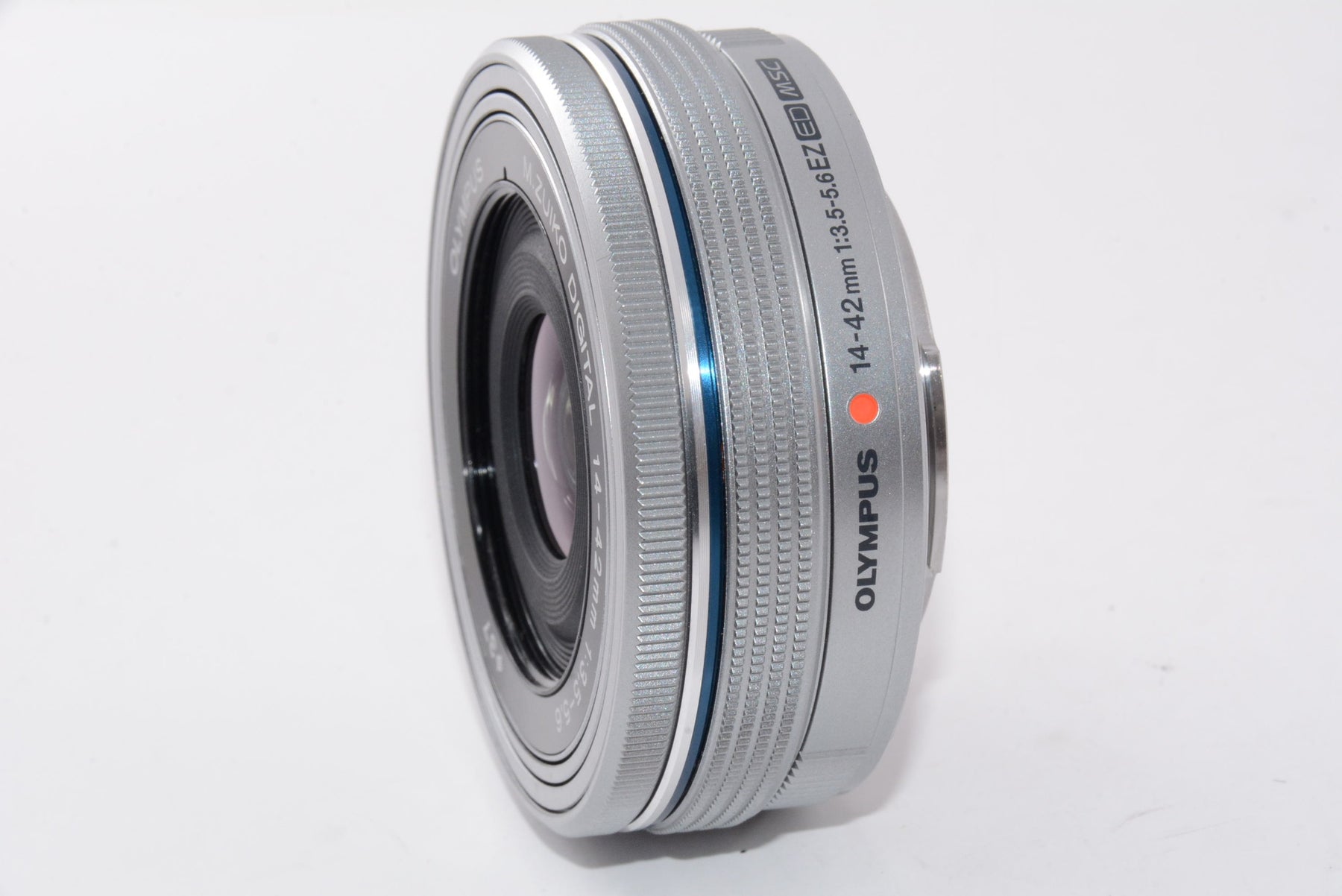 【外観特上級】OLYMPUS M.ZUIKO DIGITAL ED 14-42mm F3.5-5.6 EZ SLV