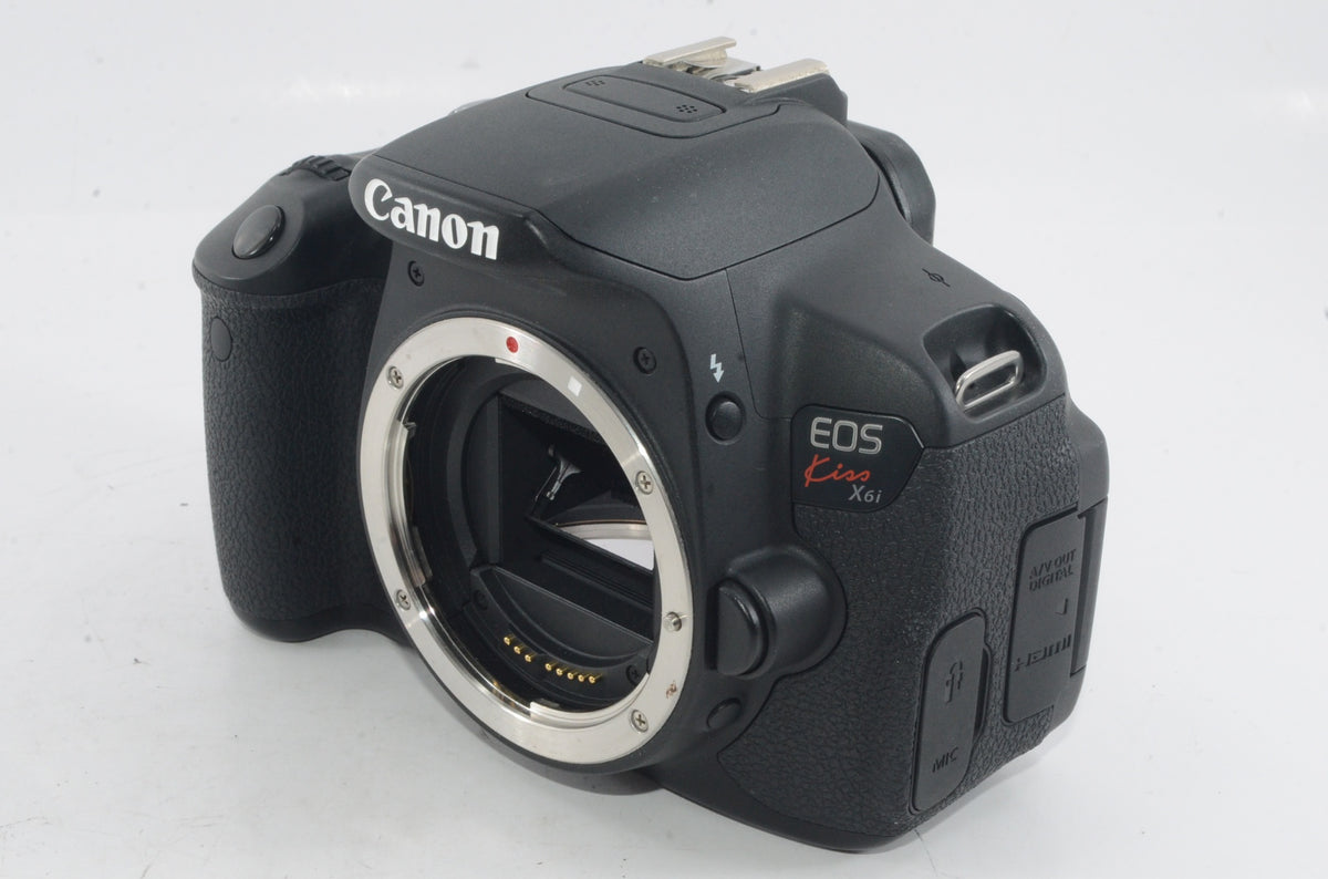 【外観並級】Canon デジタル一眼レフカメラ EOS Kiss X6i ダブルズームキット EF-S18-55ｍｍ/EF-S55-250ｍｍ付属 KISSX6i-WKIT