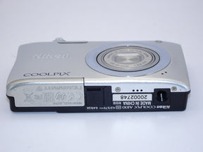 【外観並級】Nikon デジタルカメラ COOLPIX A100 シルバー