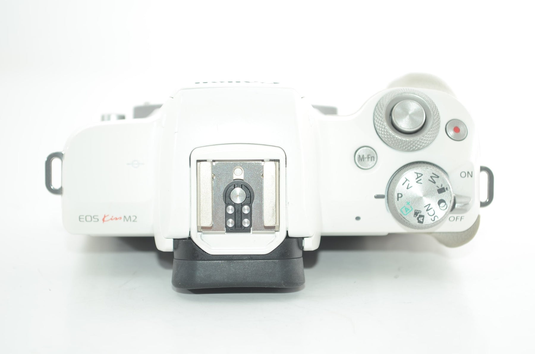 【外観並級】Canon ミラーレス一眼カメラ EOS Kiss M2 ボディー ホワイト KISSM2WH-BODY