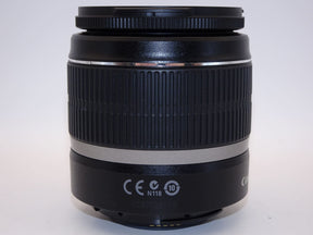 【外観特上級】Canon 標準ズームレンズ EF-S18-55mm F3.5-5.6 IS