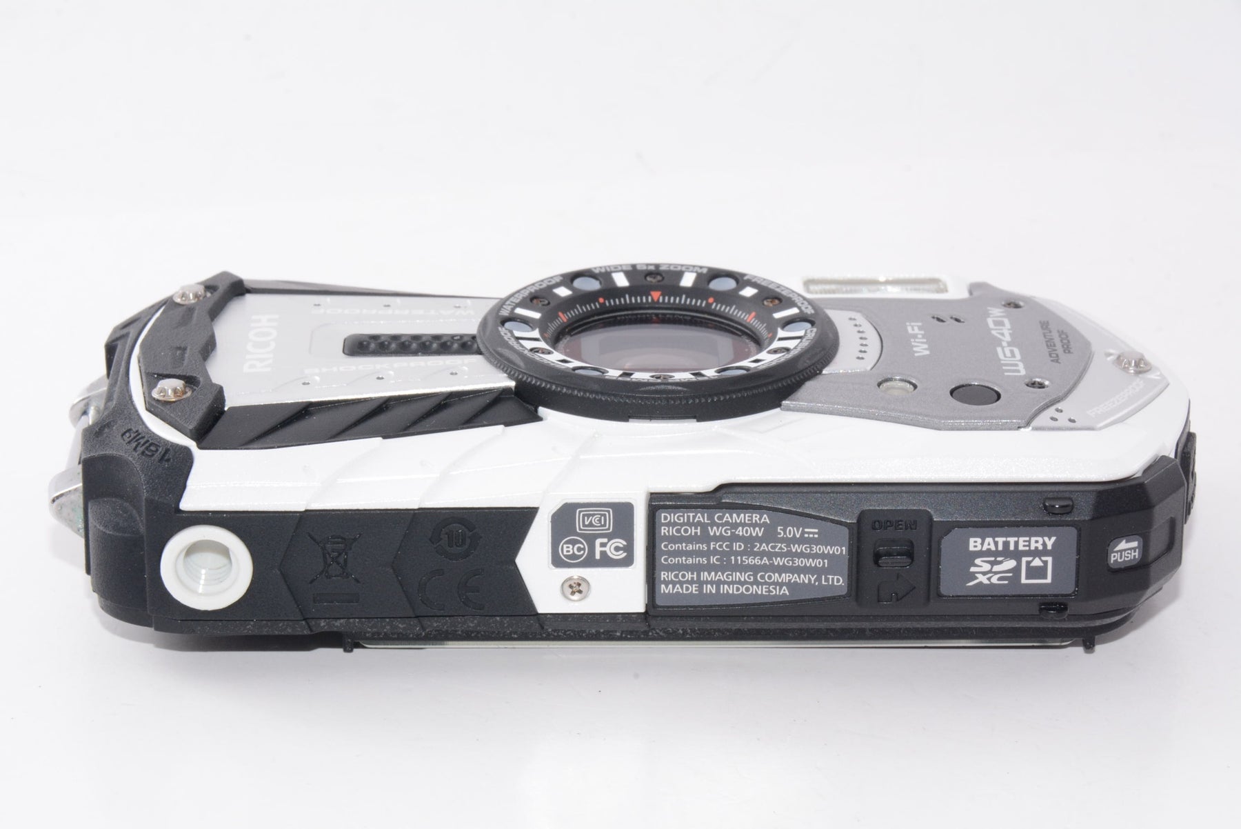 【外観並級】RICOH 防水デジタルカメラ RICOH WG-40W ホワイト 防水14m耐ショック1.6m耐寒-10度 RICOH WG-40W WH 04687