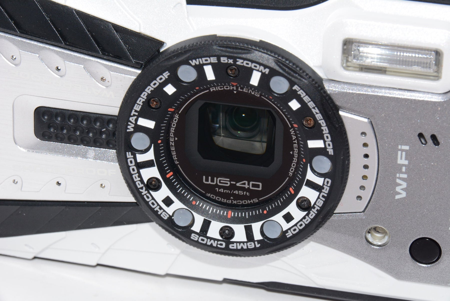 【外観並級】RICOH 防水デジタルカメラ RICOH WG-40W ホワイト 防水14m耐ショック1.6m耐寒-10度 RICOH WG-40W WH 04687