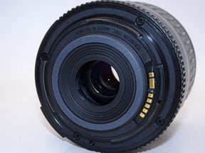 【外観特上級】Canon EF-S レンズ 18-55mm F3.5-5.6 II USM