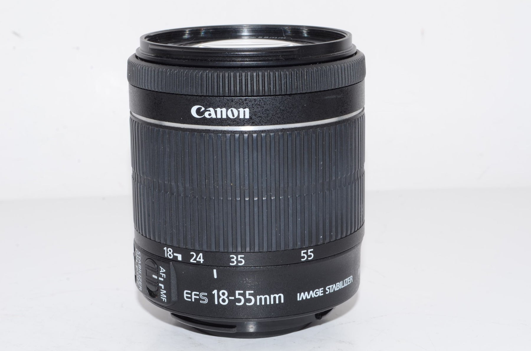 【外観並級】Canon 標準ズームレンズ EF-S18-55mm F3.5-5.6 IS STM