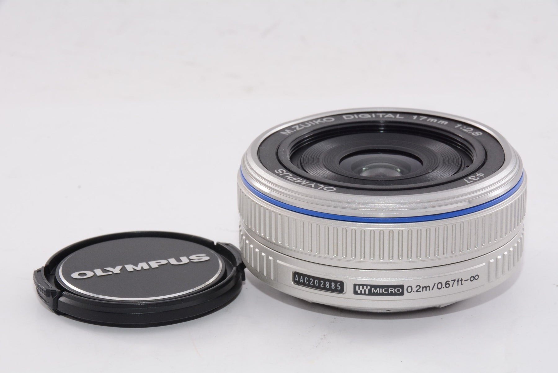 【外観特上級】OLYMPUS パンケーキレンズ M.ZUIKO DIGITAL 17mm F2.8 シルバー