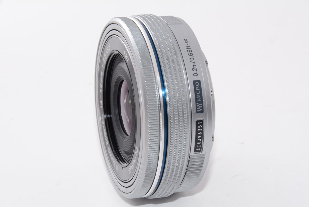 【外観特上級】OLYMPUS M.ZUIKO DIGITAL ED 14-42mm F3.5-5.6 EZ SLV