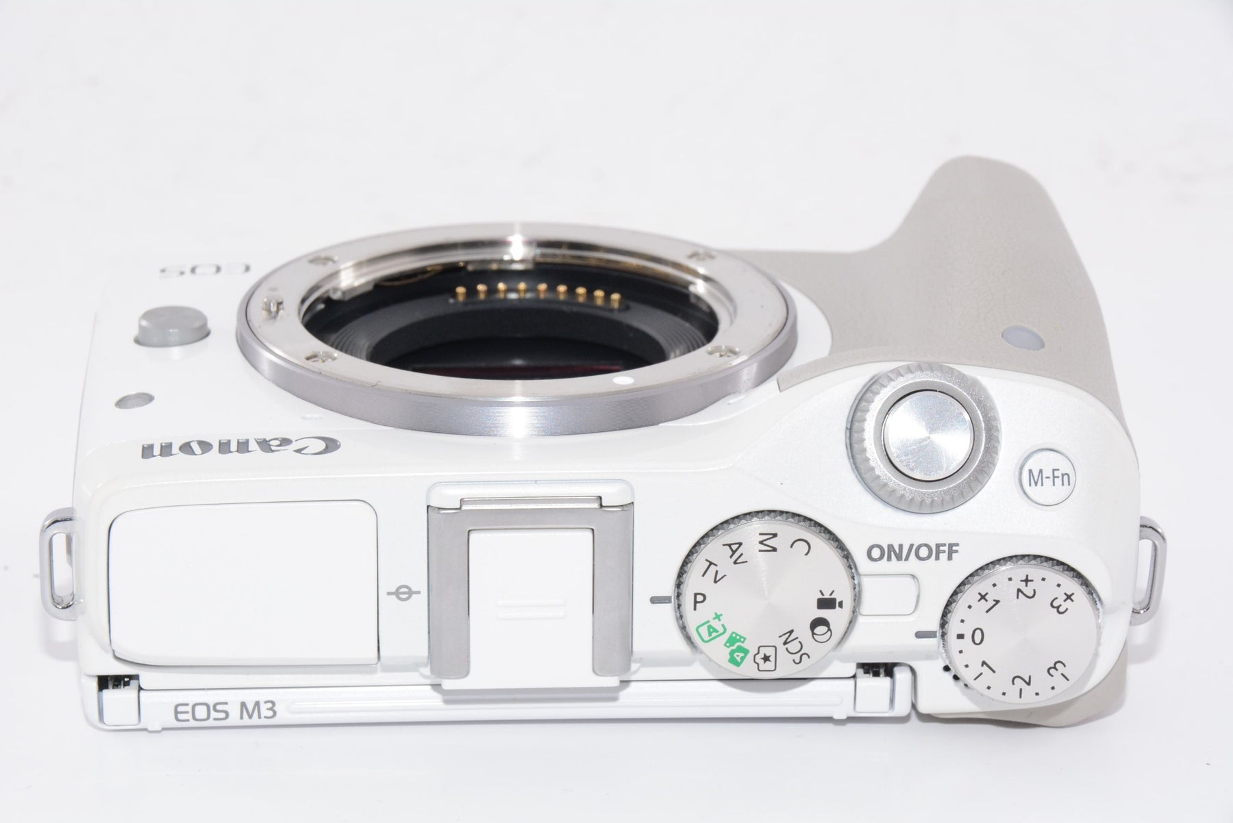 【外観特上級】Canon ミラーレス一眼カメラ EOS M3 ボディ(ホワイト) EOSM3WH-BODY