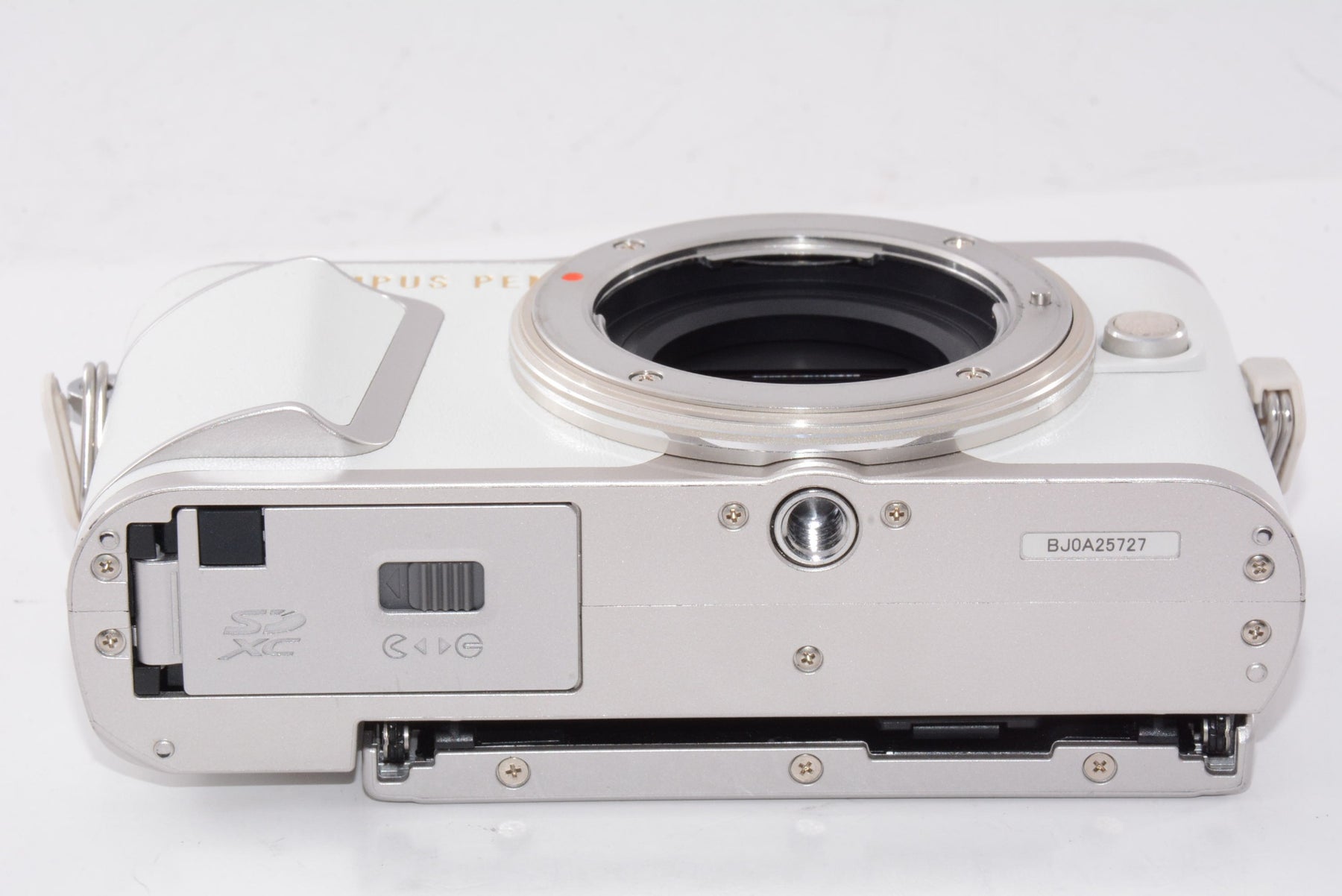 【外観特上級】OLYMPUS ミラーレス一眼カメラ PEN E-PL9 ボディー ホワイト