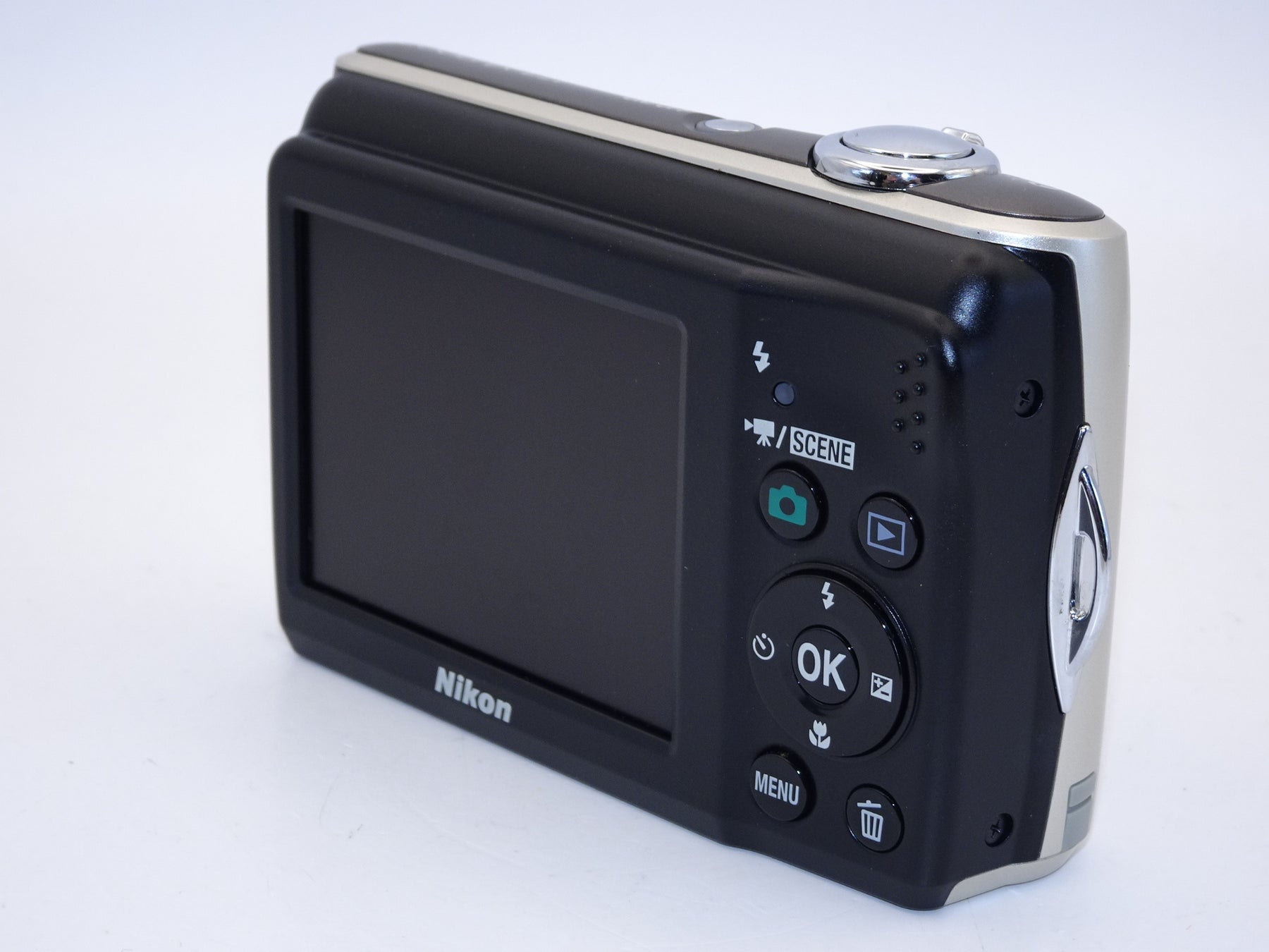 【外観特上級】Nikon デジタルカメラ COOLPIX (クールピクス) L21 シルバー