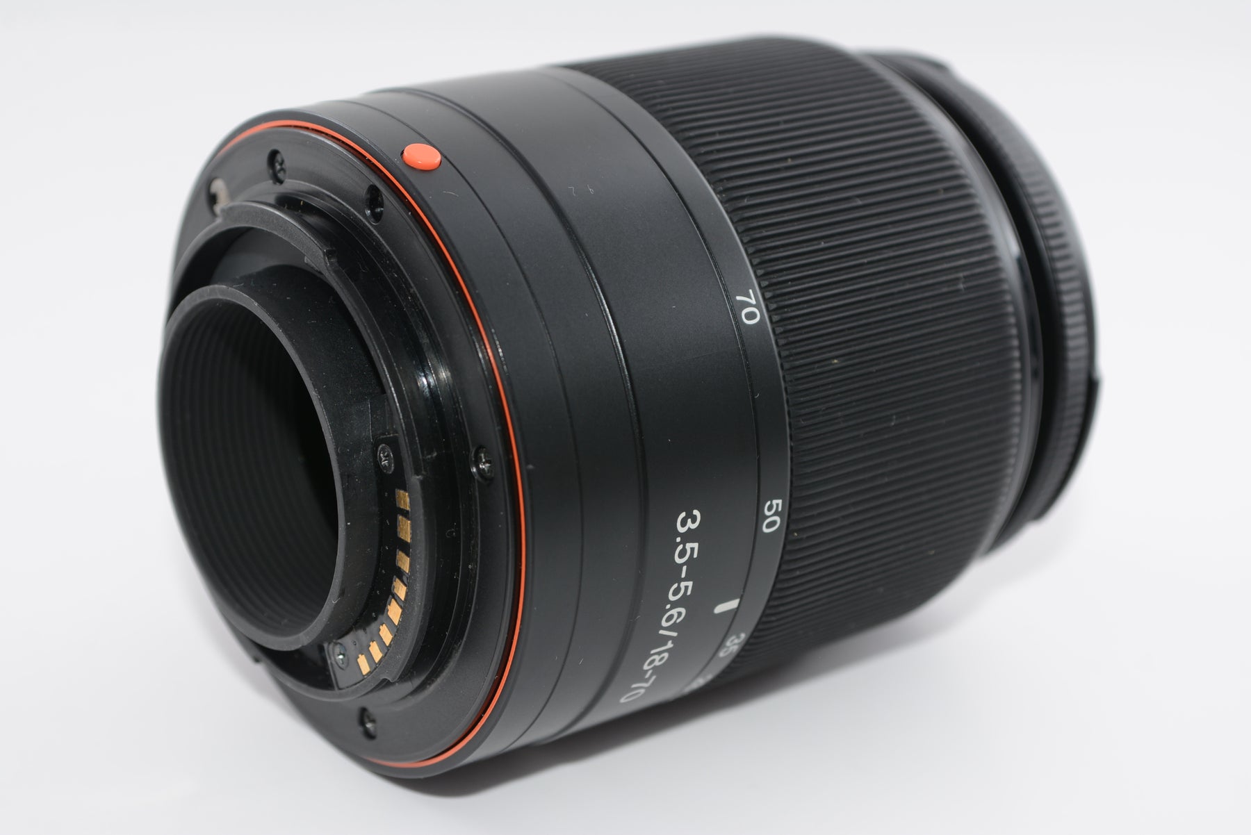【外観特上級】ソニー SONY DT 18-70mm F3.5-5.6 SAL1870