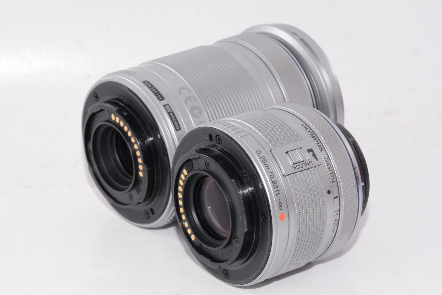 【外観並級】OLYMPUS ミラーレス一眼 PEN Lite E-PL3 ダブルズームキット シルバー E-PL3 DZKIT SLV