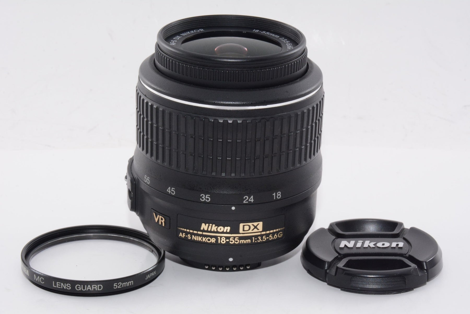 【外観特上級】Nikon 標準ズームレンズ AF-S DX NIKKOR 18-55mm f3.5-5.6G VR