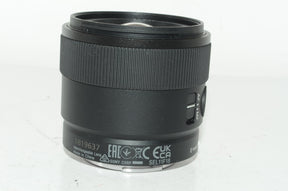 【外観特上級】ソニー SONY 大口径広角単焦点レンズ E 11 mm F1.8 Eマウント用 APS-C専用 SEL11F18