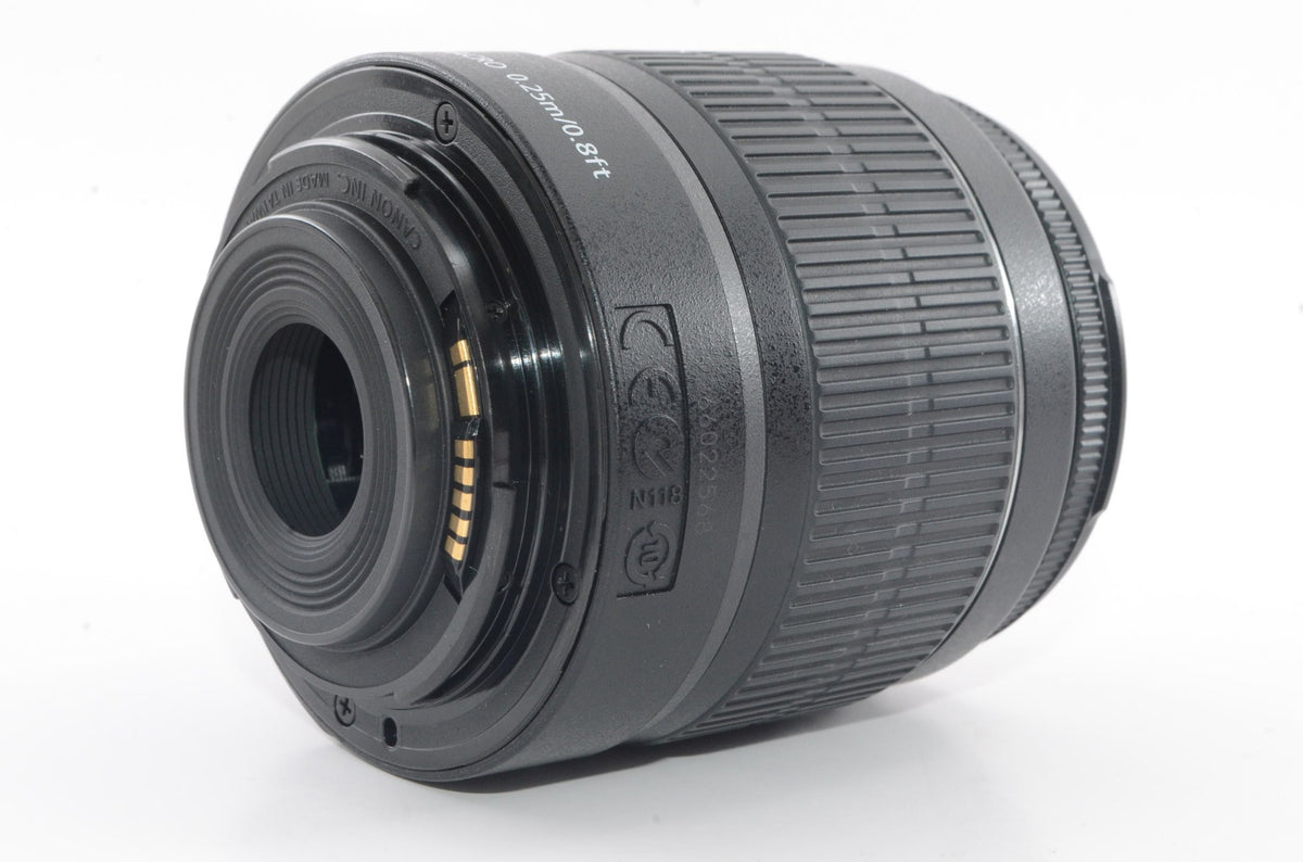 【外観特上級】Canon 標準ズームレンズ EF-S18-55mm F3.5-.5.6 IS II