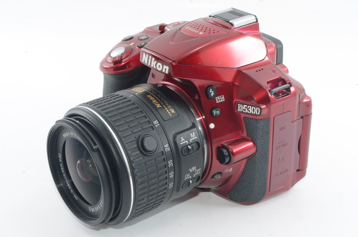【外観並級】Nikon デジタル一眼レフカメラ D5300 18-55mm VR II レンズキット レッド D5300LK18-55VR2RD