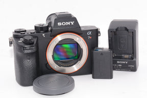 【外観並級】ソニー SONY フルサイズミラーレス一眼 α7RM2 ボディ ILCE-7RM2