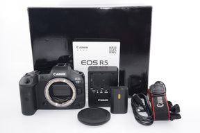 【外観並級】Canon ミラーレス一眼カメラ EOS R5 ボディー EOSR5