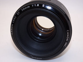 【外観特上級】Canon 単焦点レンズ EF50mm F1.8 II フルサイズ対応
