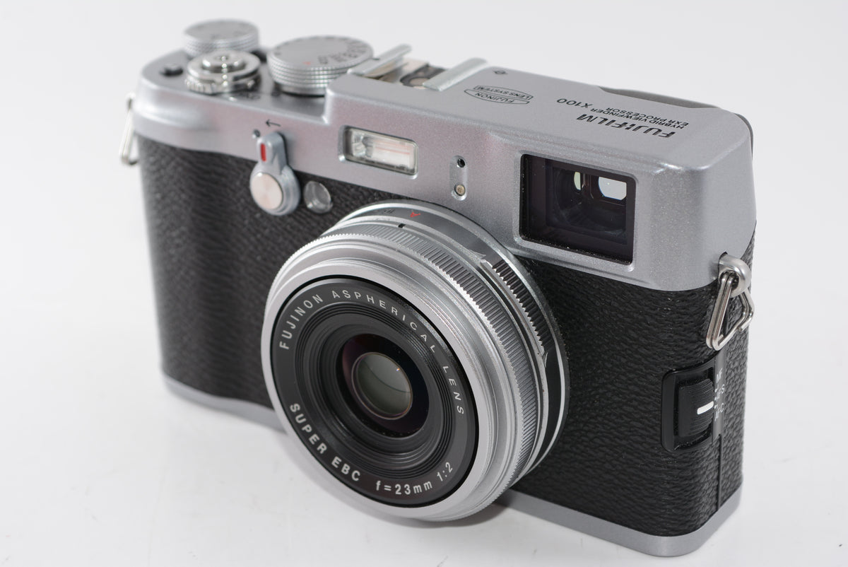 【外観並級】Fujifilm FinePix x100 シルバー デジタルカメラ