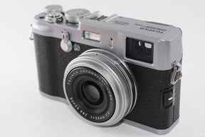 【外観並級】Fujifilm FinePix x100 シルバー デジタルカメラ