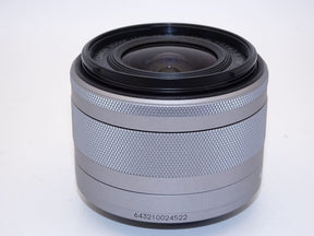 【外観並級】Canon 標準ズームレンズ EF-M15-45mm F3.5-6.3IS STM(シルバー) ミラーレス一眼対応 EF-M15-45ISSTMSL