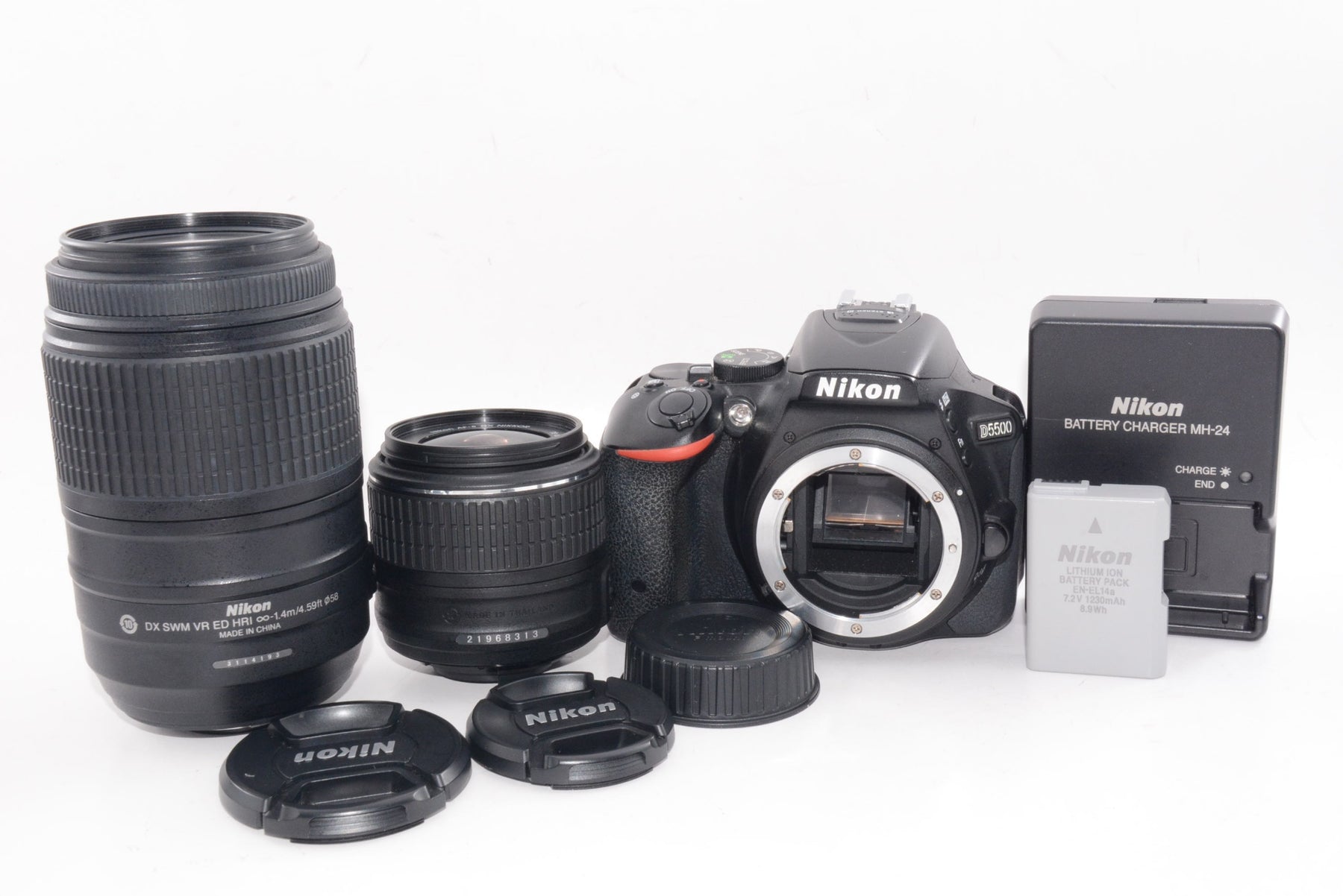 【外観特上級】Nikon D5500 ダブルズームキット ブラック