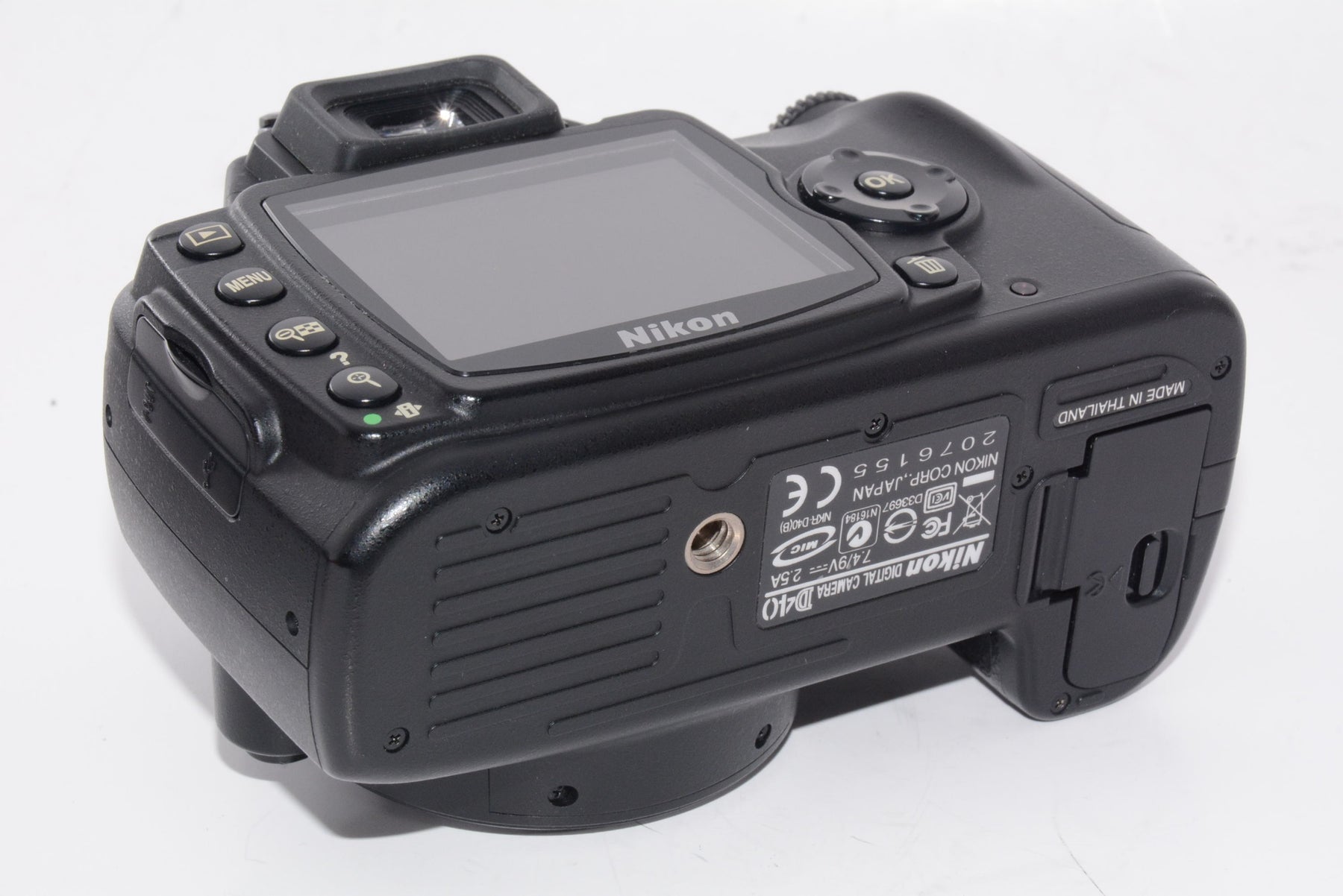 【外観特上級】Nikon デジタル一眼レフカメラ D40 レンズキット ブラック D40BLK