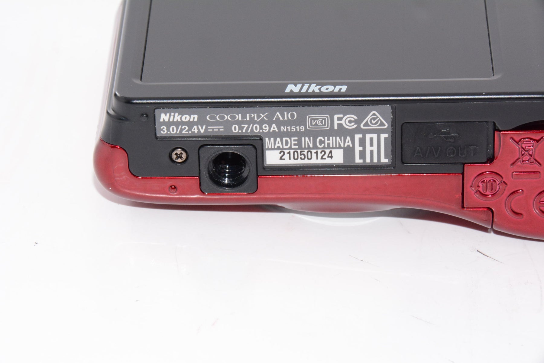 【外観特上級】Nikon デジタルカメラ COOLPIX A10 レッド 光学5倍ズーム 1614万画素 乾電池タイプ A10RD