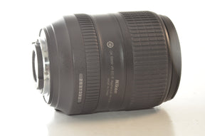 【外観並級】Nikon 高倍率ズームレンズ AF-S DX NIKKOR 18-300mm f/3.5-6.3G ED VR