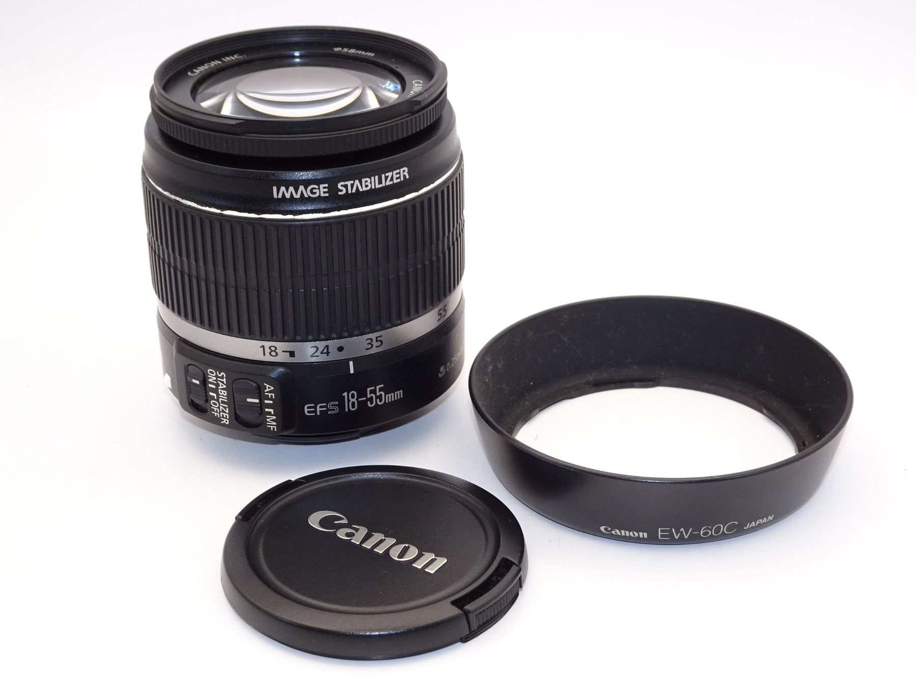 【外観並級】Canon 標準ズームレンズ EF-S18-55mm F3.5-5.6 IS