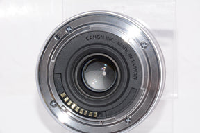 【外観特上級】Canon 単焦点広角レンズ EF-M22mm F2 STM シルバー ミラーレス一眼対応 EF-M222STMSL