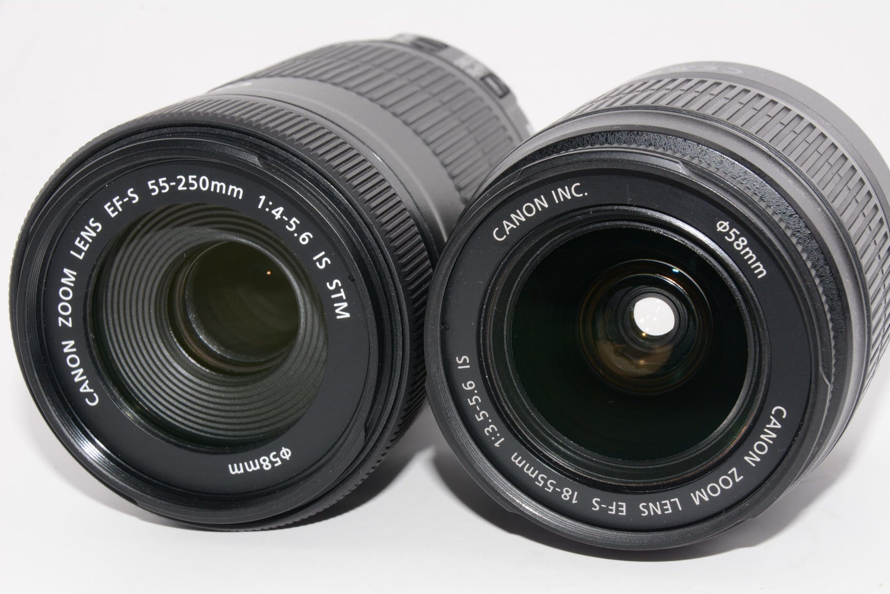 【外観並級】Canon デジタル一眼レフカメラ EOS Kiss X8i ダブルズームキット EF-S18-55mm/EF-S55-250mm 付属 EOSKISSX8I-WKIT