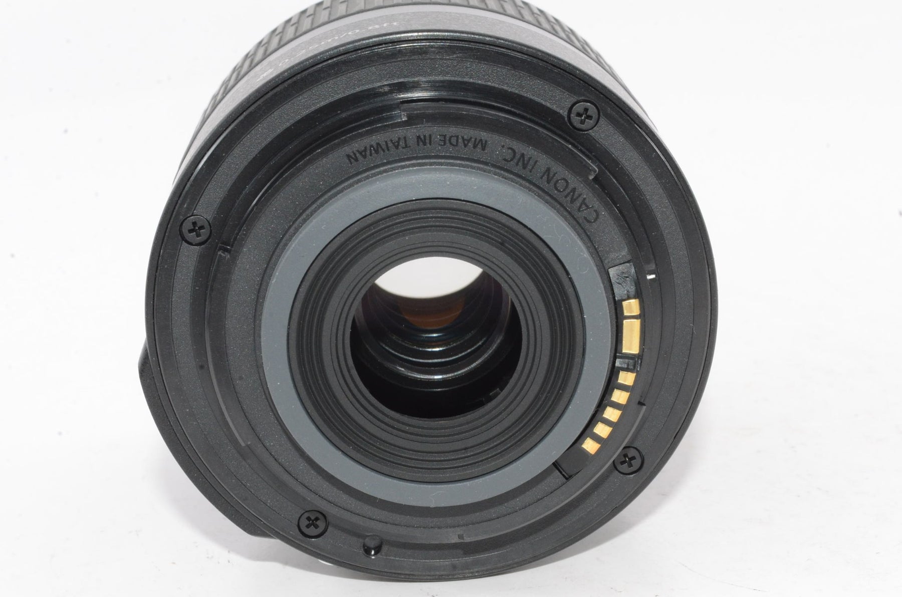 【外観特上級】Canon  EF-S18-55mm F3.5-5.6 IS