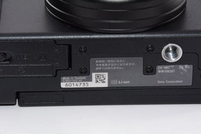 【外観特上級】ソニー VLOGCAM デジタルカメラ ZV-1M2