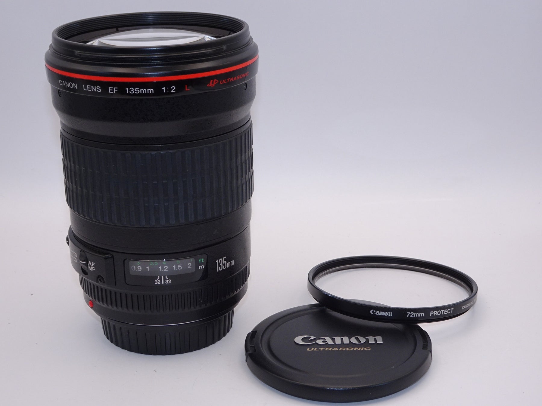 【外観特上級】Canon 単焦点望遠レンズ EF135mm F2L USM フルサイズ対応