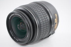 【外観特上級】Nikon 標準ズームレンズ AF-S DX Zoom Nikkor ED 18-55mm f/3.5-5.6 G II  ブラック