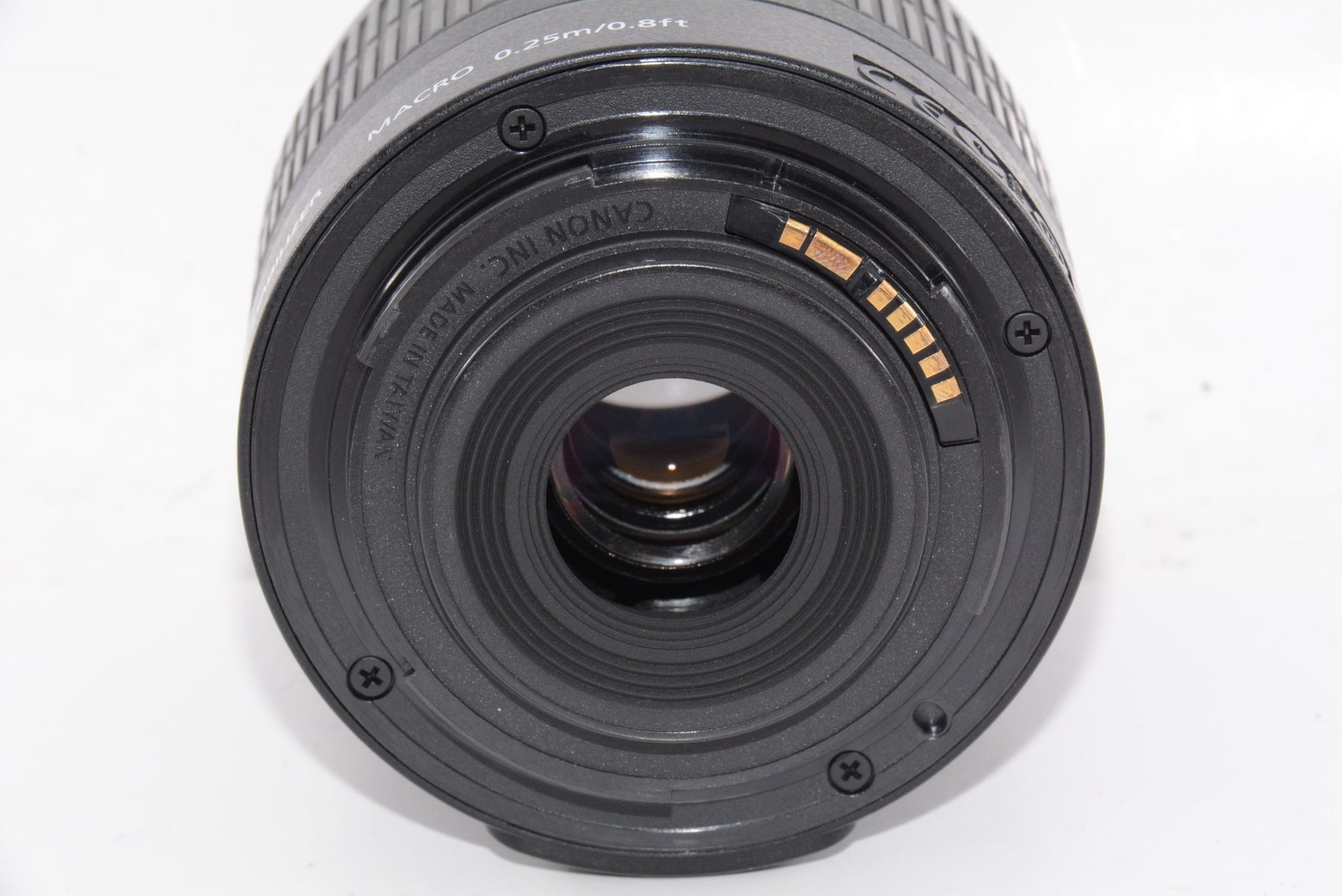 【外観特上級】Canon 標準ズームレンズ EF-S18-55mm F3.5-.5.6 IS II